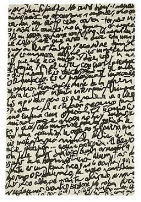 Nanimarquina Teppich Manuscrit: Weißer Teppich mit schwarzer, handschriftlicher Schrift. Modernes Design für Wohnzimmer und Schlafzimmer.
